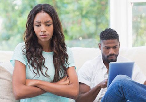Couple showing lack of communication skills in need of HPRC relationship optimization resources 