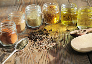 Spices and oils can be important dietary sources for managing pain and optimizing military performance.