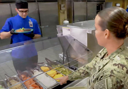 Service Member choosing high-performance foods for military wellness 